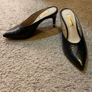 Louise et Cie black kitten heel
